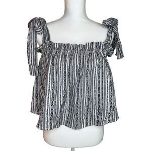 Gianni Bini Black and White Boho Smocked Blouse with Tie Straps Size L
